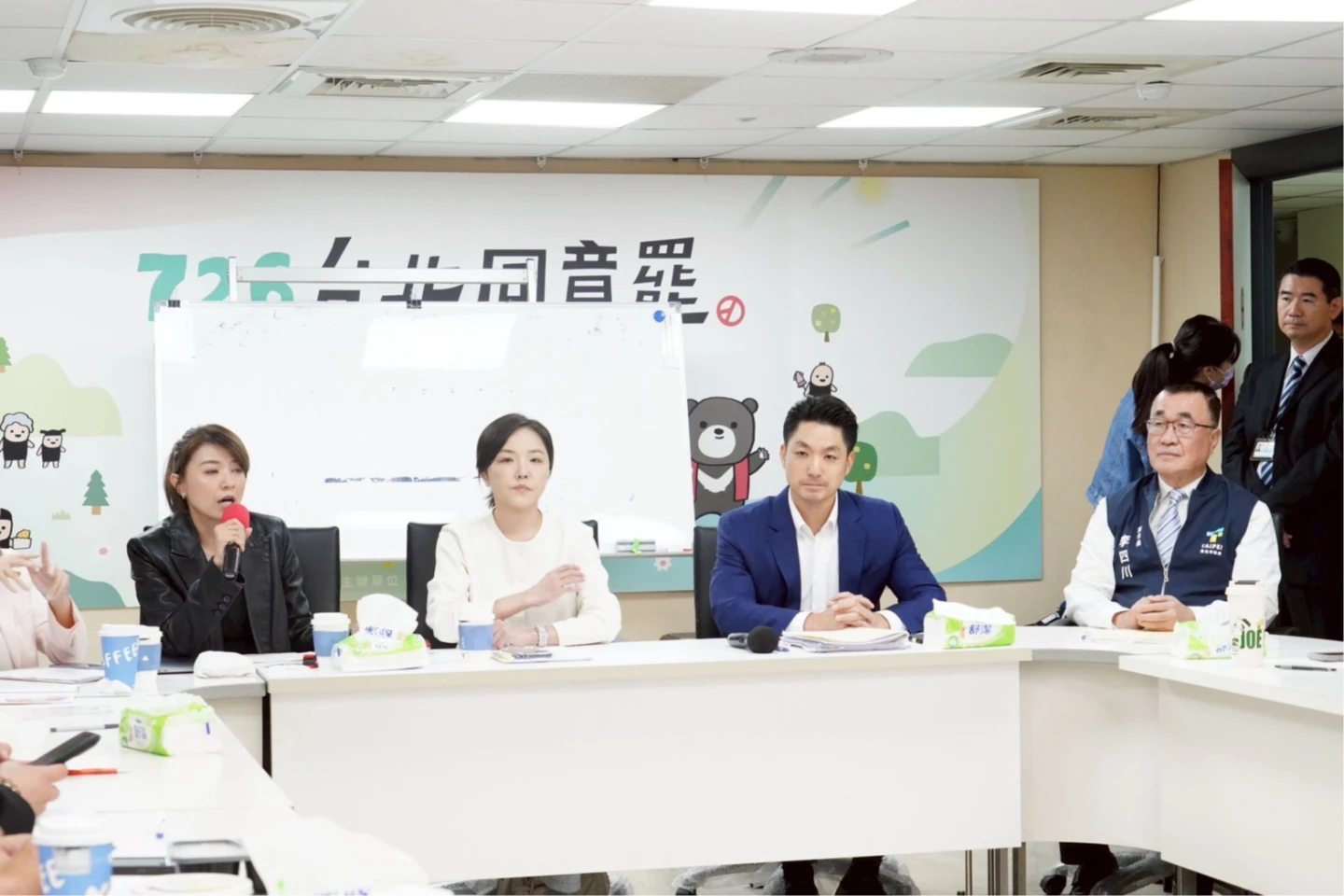 顏若芳諷蔣萬安:「蔣不聽」綽號會追隨一輩子。北市府提供