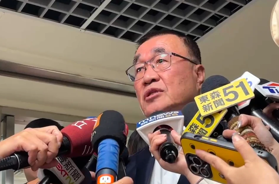 揭合意解約進度!李四川:今天下午會跟新壽聯絡。許皓婷攝