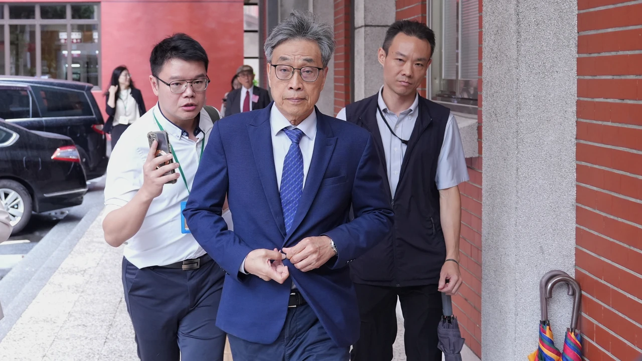 農業部長陳駿季今(23)日出席立法院經濟委員會。葉志明攝