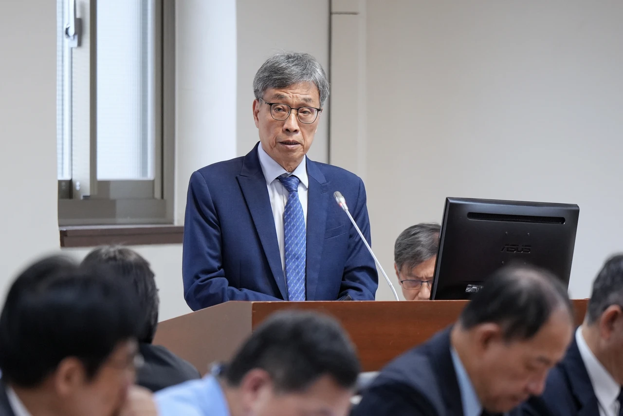 農業部部長陳駿季今(23)日出席立法院經濟委員會。葉志明攝