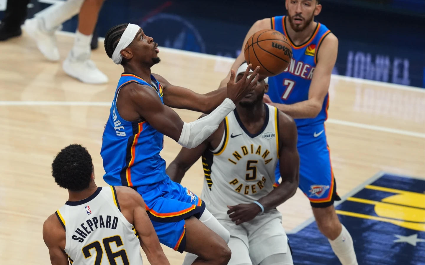 雷霆隊「SGA」亞歷山大(Shai Gilgeous-Alexander)全場攻下生涯新高的55分。美聯社