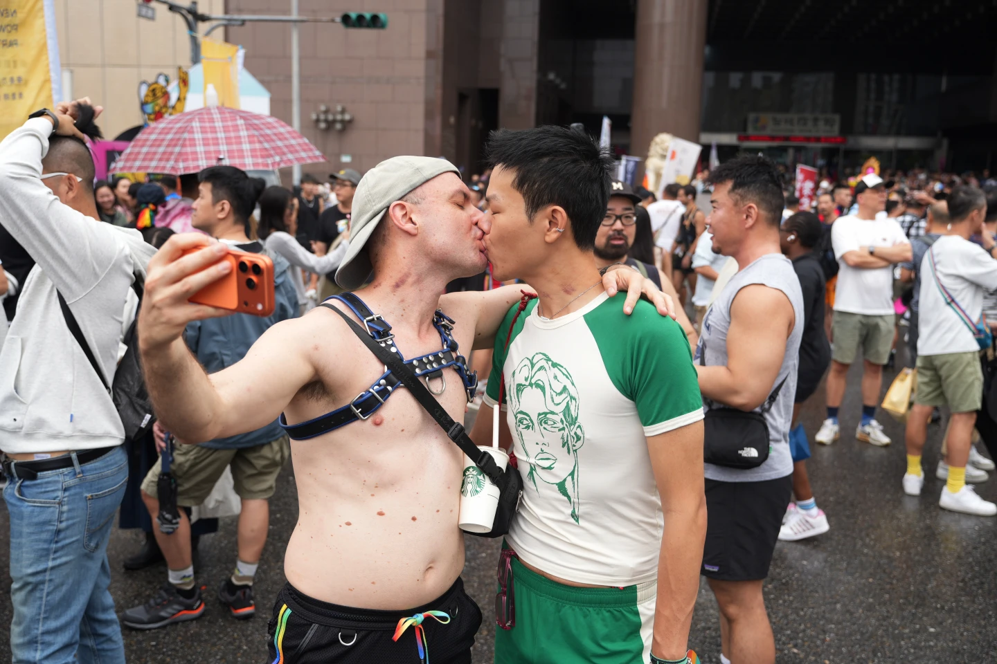 台灣同志遊行今天登場。陳卓邦攝