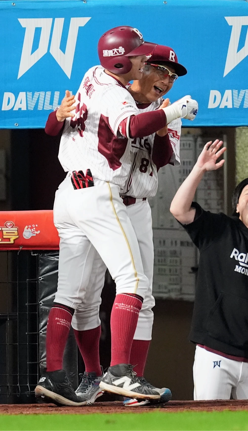 樂天桃猿陳晨威在台灣大賽G4敲出致勝2分砲。樂天桃猿提供
