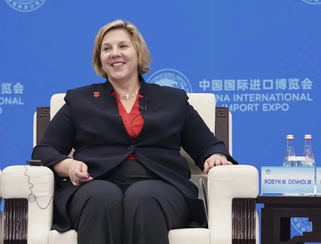 Robyn Denholm喊話股東,唯有馬斯克能帶領特斯拉邁向下一個階段。法新社