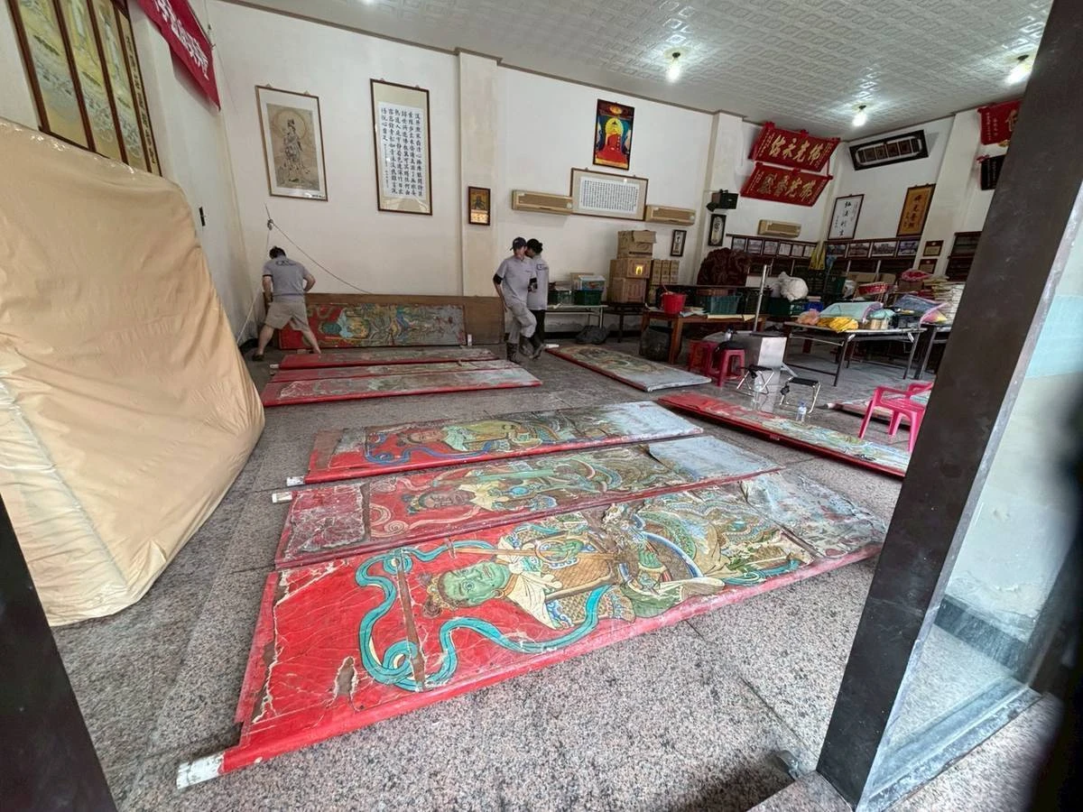 花蓮光復百年古剎保安寺被泥封 台師大團隊助文物搶救、修復