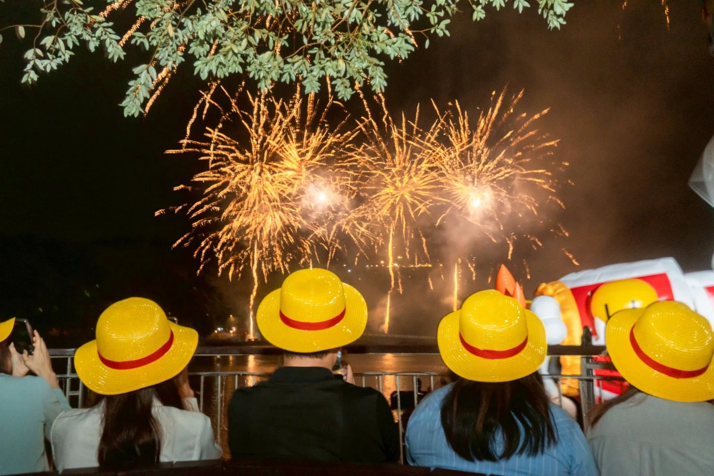 現場還有300發絢爛煙火秀。取自FB@邱臣遠