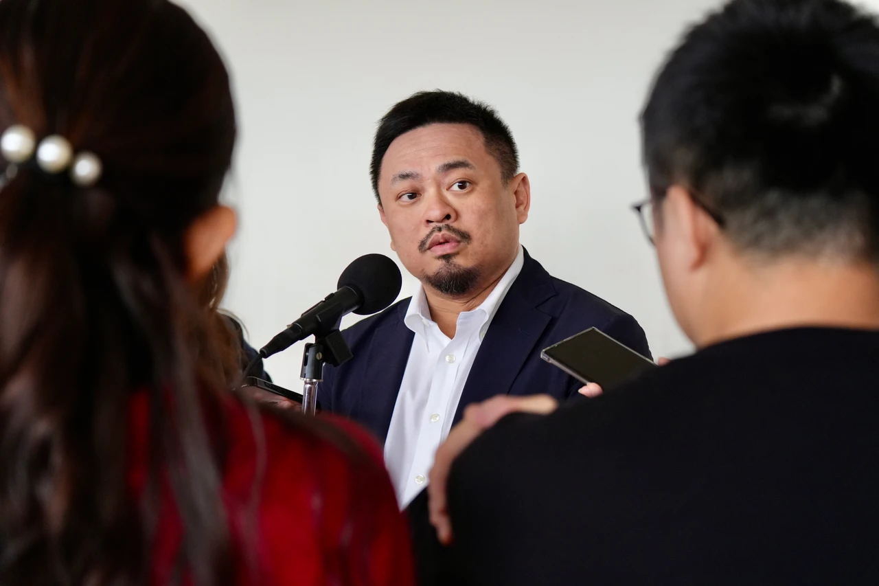 旅宿業移工來了!洪申翰證實將開放 聘移工得先幫本勞加薪