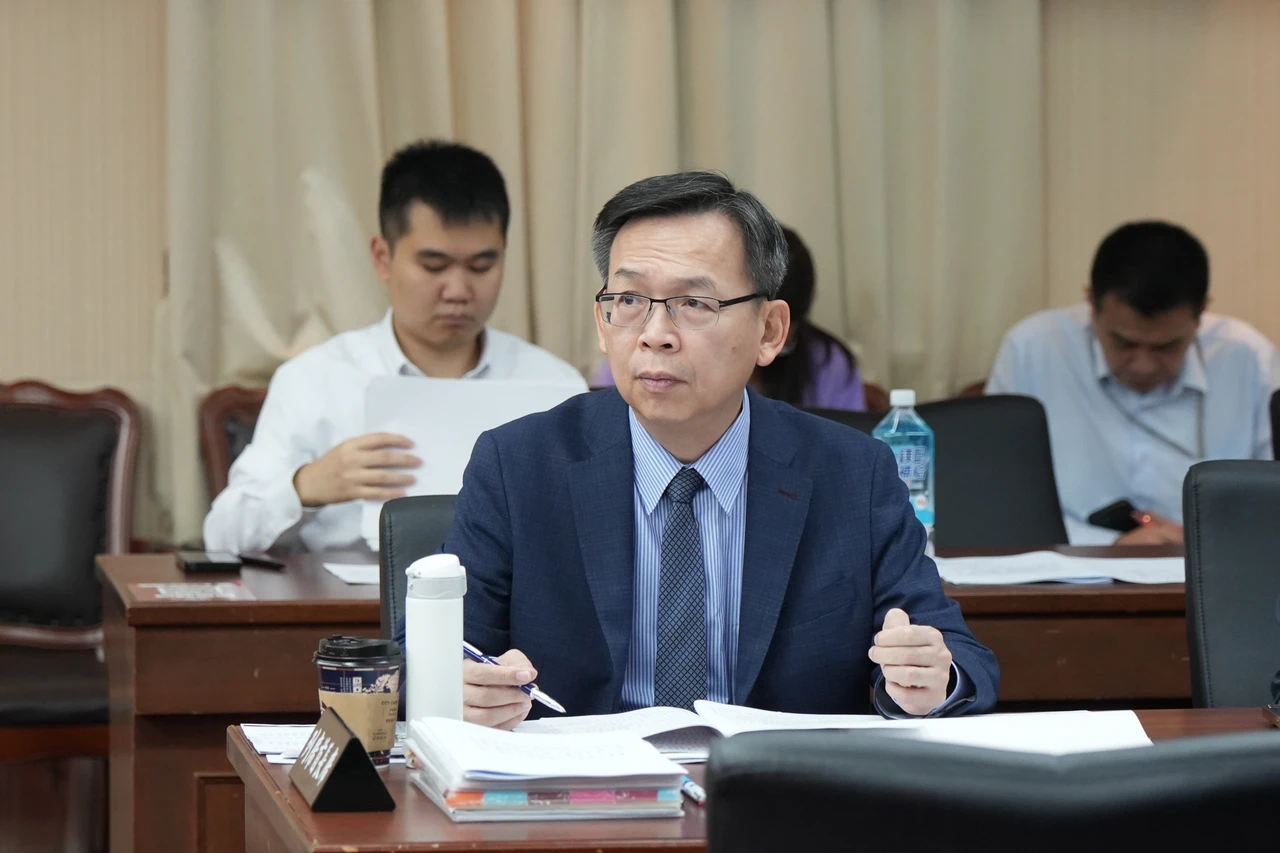 交通部次長林國顯今(30)日出席立法院交通委員會。葉志明攝