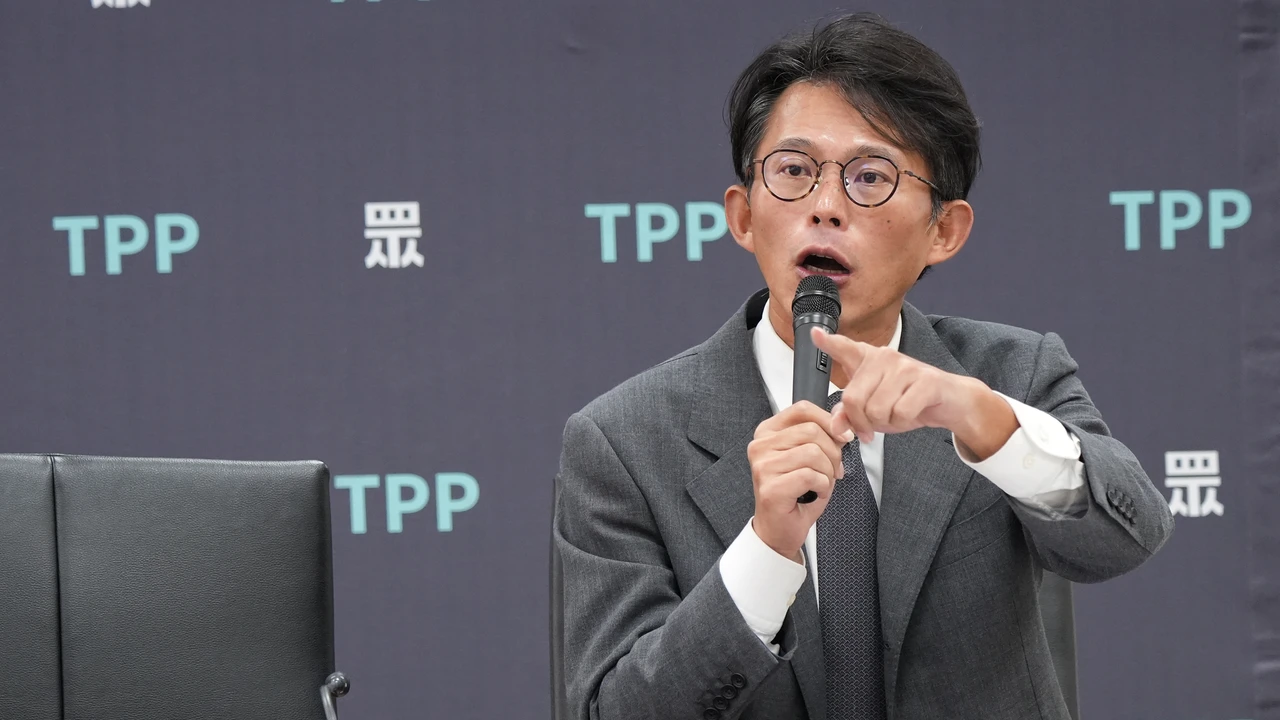 黃國昌轟雙標:皇親國戚們,數發部長林宜敬敢處理嗎?葉志明攝