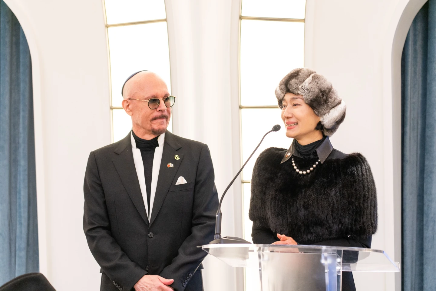 丈夫證實!坣娜肺腺癌撐4年享年59歲 「最後一天」在他懷中平靜離世