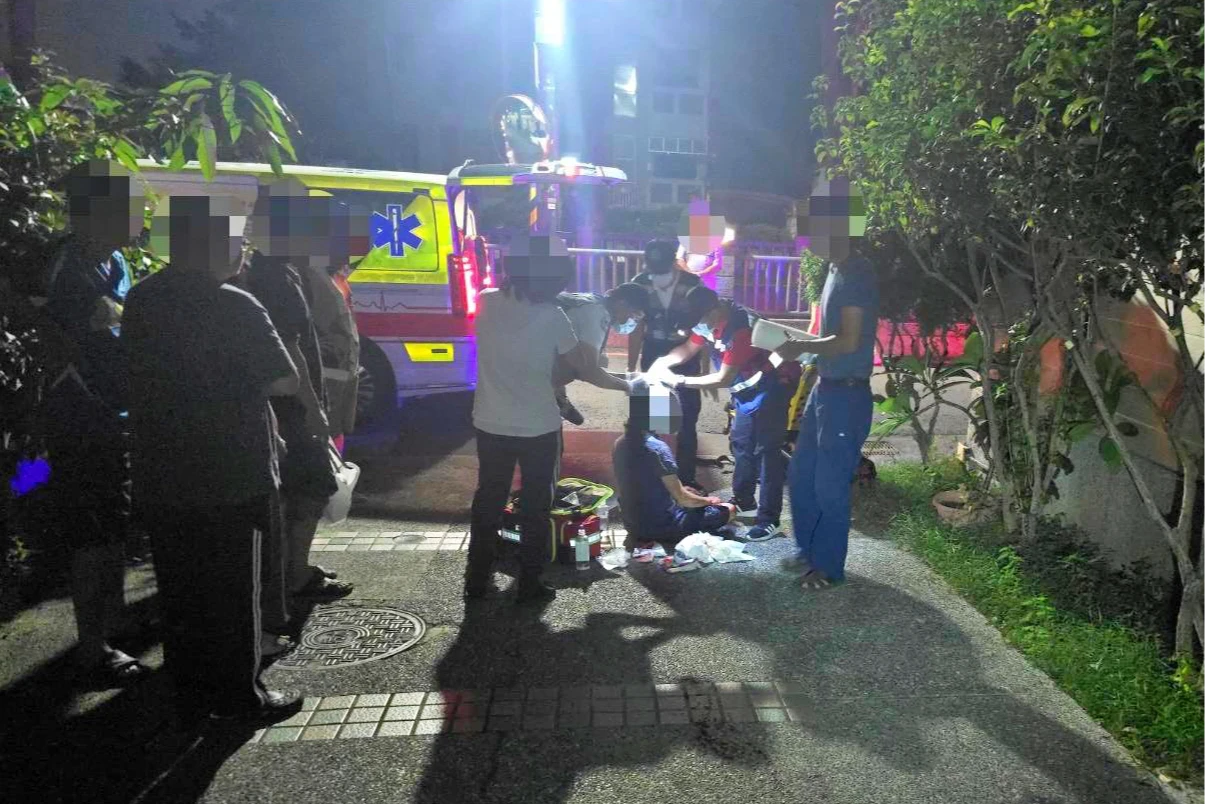 剛聲請保護令!2小時後前夫殺上門 婦遭滅火器猛砸頭破血流倒地