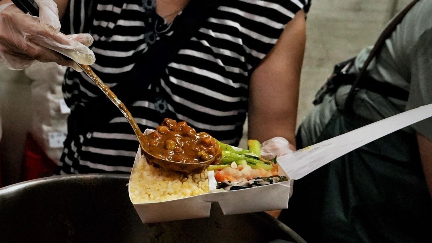 光復救災便當遭爆吃掉近億元 縣府要告了!他秀出表單:要告就來告我