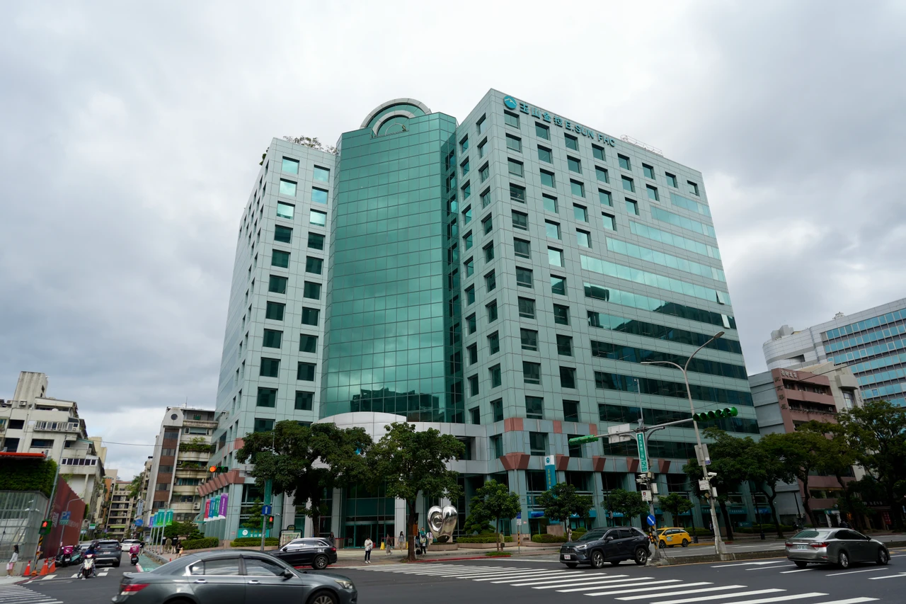 玉山金、三商人壽下午5:30重大記者會　將宣布換股合併案