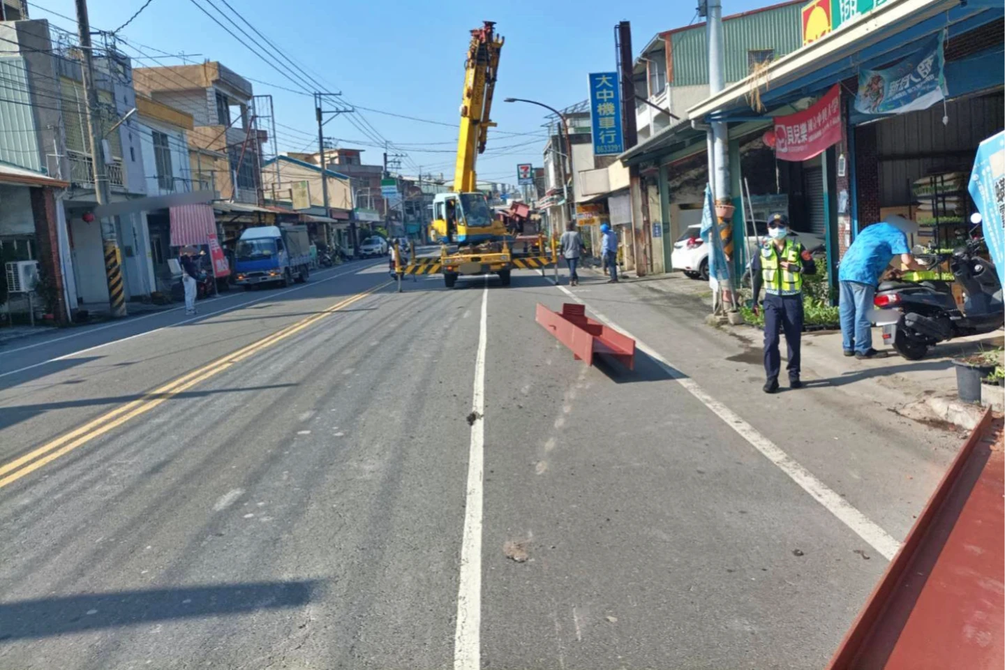 員警到場協助交管。東港分局提供