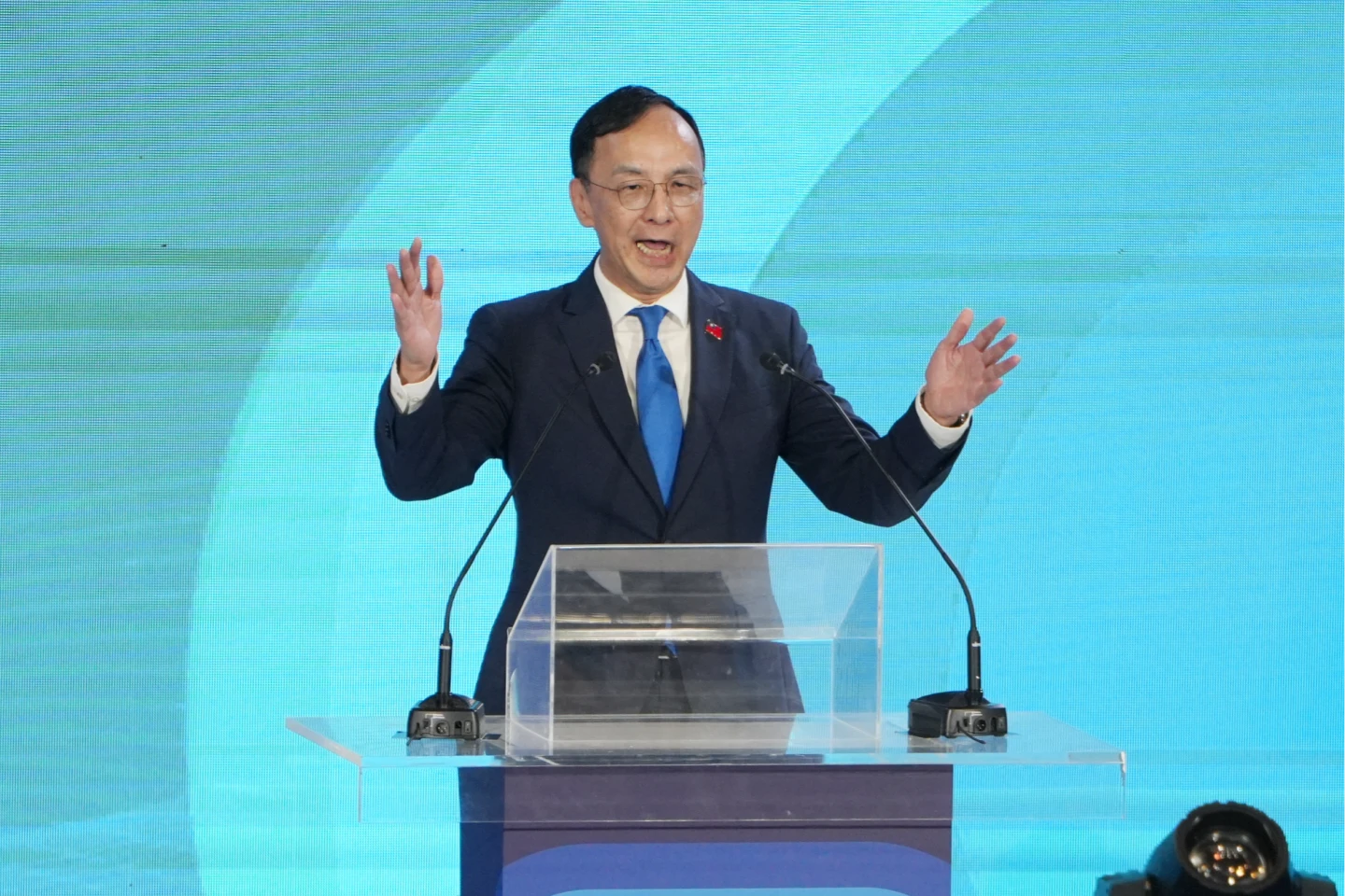 「我不會忘記黨的栽培」朱立倫卸任4年主席　楊智伃口誤：恭賀朱立...鄭麗文