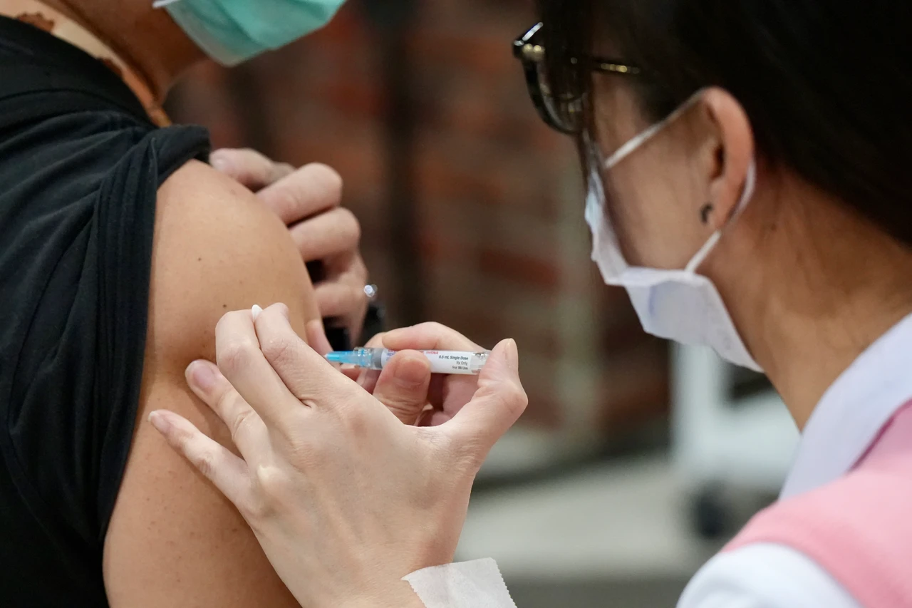 今年流感疫苗打氣創史上最旺。梁建裕攝