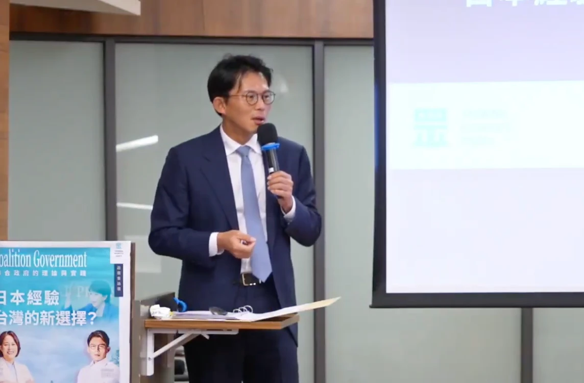 黃國昌:聯合政府是台灣必須採行的模式。民眾黨提供