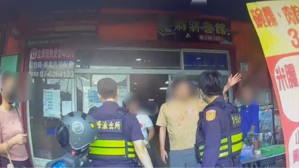 高雄釣蝦場敬酒爆衝突！11人互砸酒瓶、棍棒飛舞　多人受傷送醫