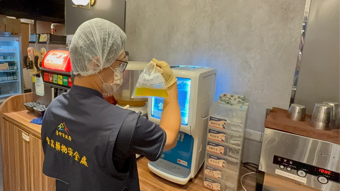 吃到飽名店冰飲「腸桿菌科」超標！　漢來海港、饗麻饗辣PLUS、野村燒肉上榜