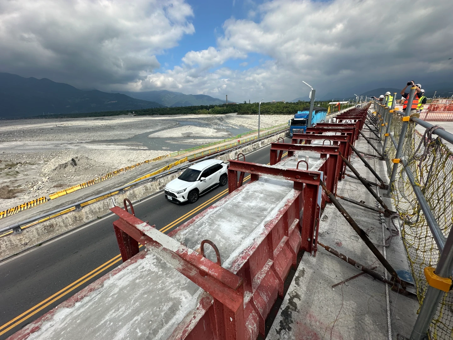 公路局砸17.52億元改建池上大橋！樓高增至6層　耐震提升到5強、防洪50年