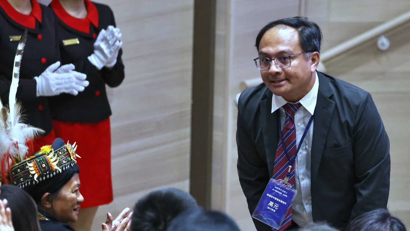 徐超斌成為南迴鄉親的燈塔　高元續航「想讓醫療真正留在土地」