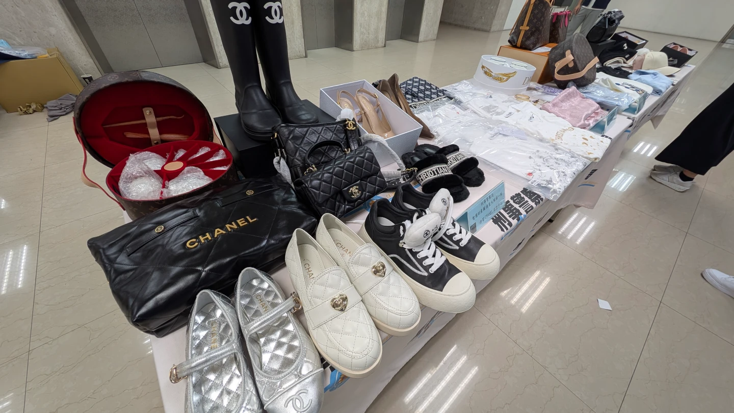 有片｜東區頂好名店城賣DIOR、CHANEL仿冒品！靠1招養死忠客戶　侵權3000萬