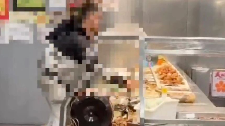 有片｜男到清粥小菜店求吃免錢遭拒！竟嗆「沒同理心」　暴走砸店傷4人　