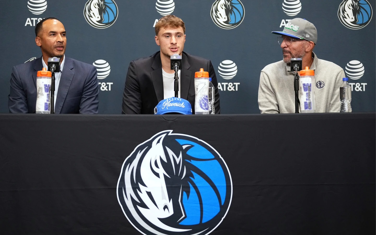 送走東契奇報應來了！獨行俠總管遭開除　老闆發公開信向球迷溫情喊話