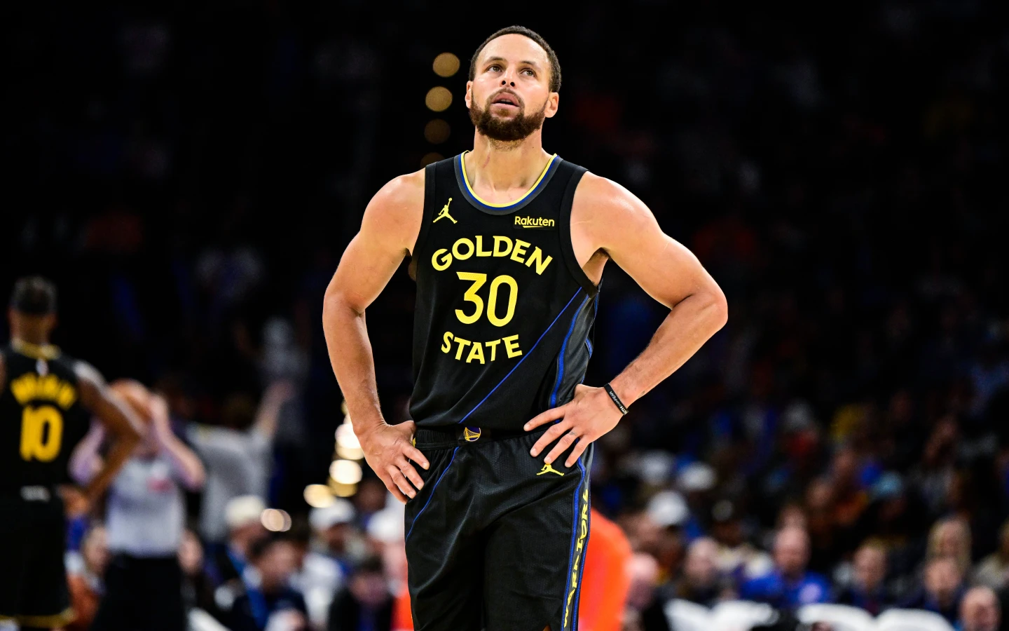 柯瑞復出仍被雷霆打爆！疑「埋地雷」吞生涯首次惡犯　1189場紀錄終結