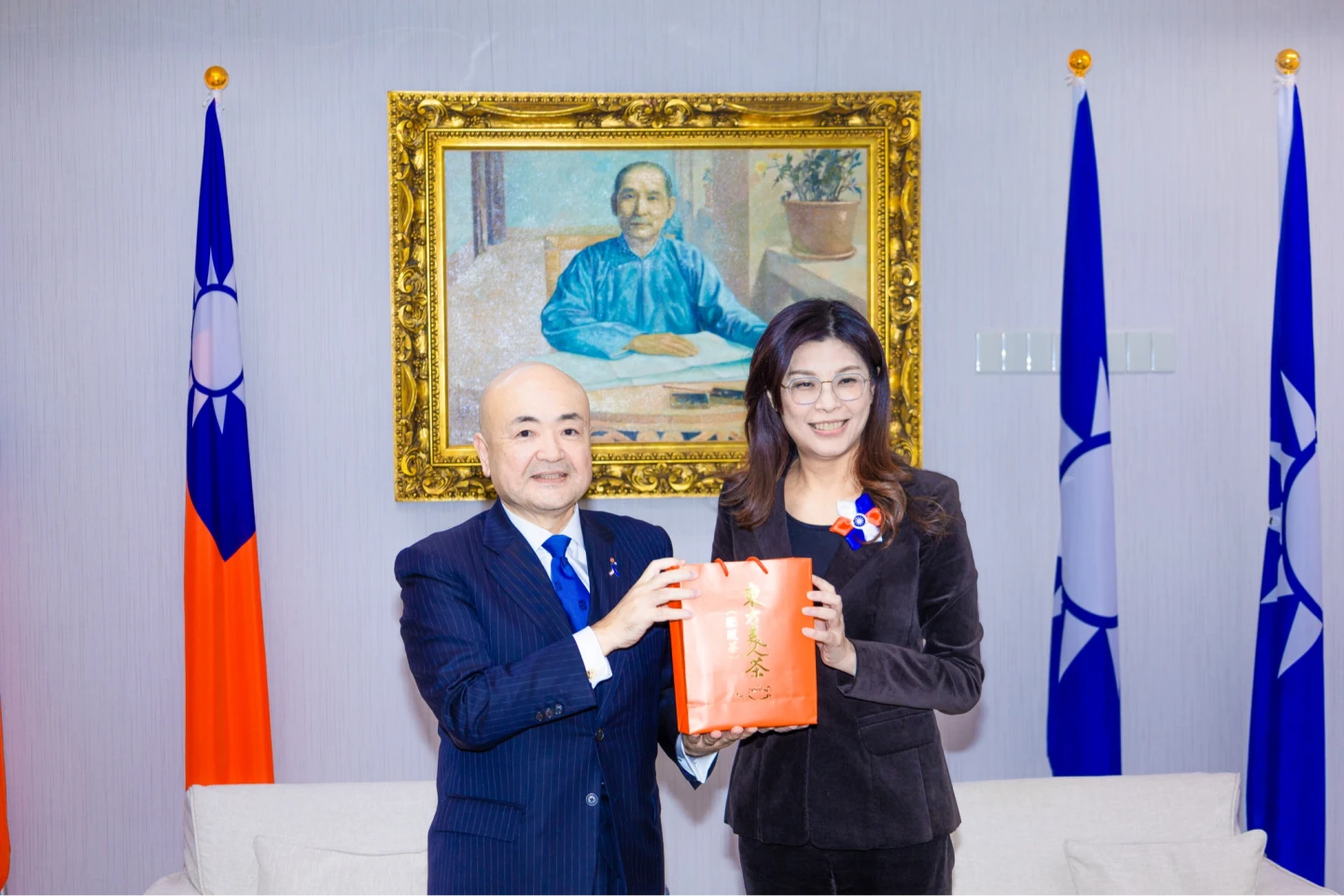 AIT面試完換日本？片山和之會晤鄭麗文　歡迎她以藍主席身分訪日　