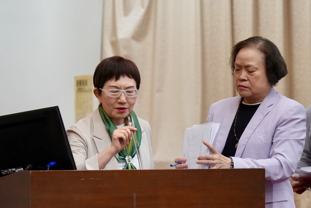 健保補充保費改革惹議！立委建議鎖定高資產　郭台銘一人繳2億？