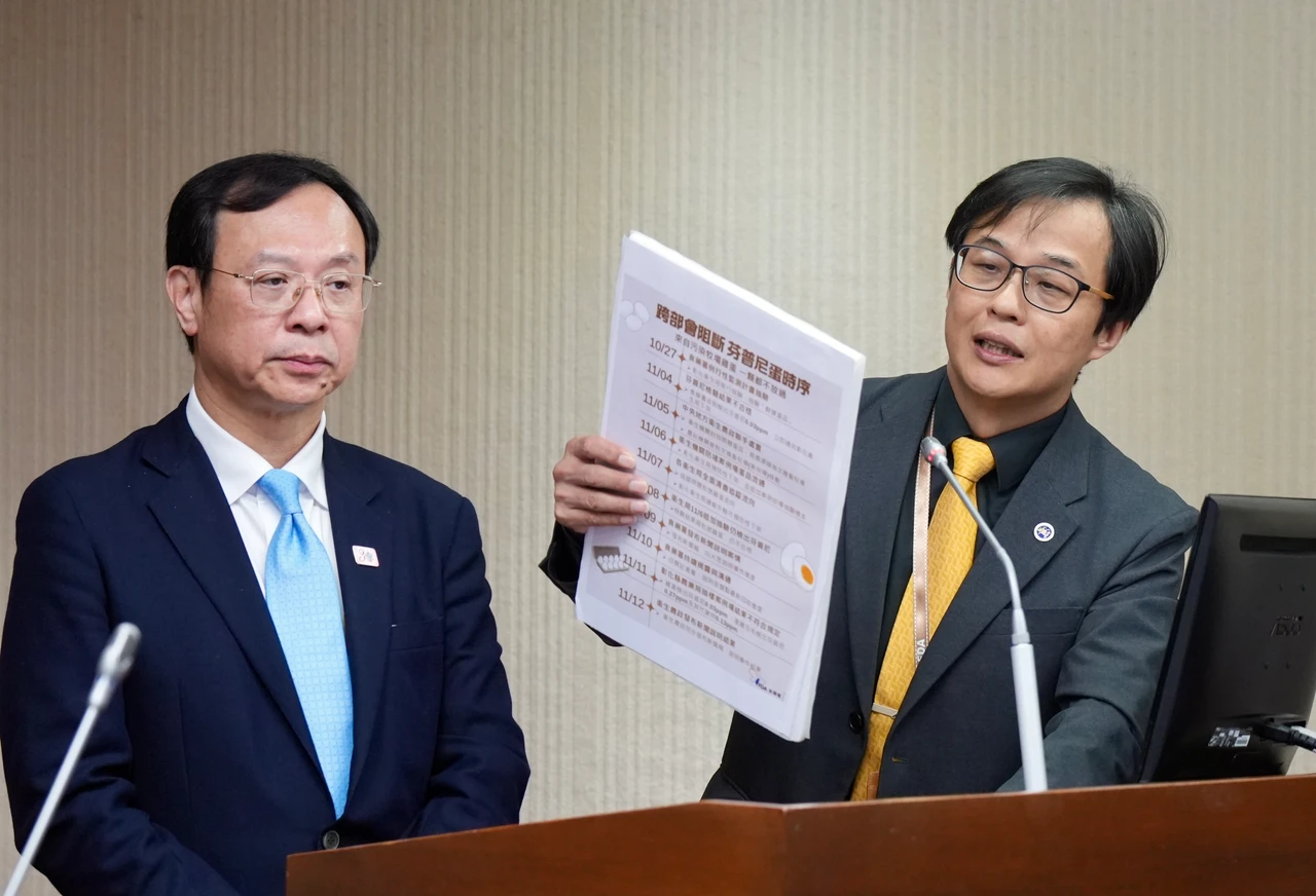 食藥署長稱「吃百顆蛋才中毒」　立委搖頭：這不是風險溝通