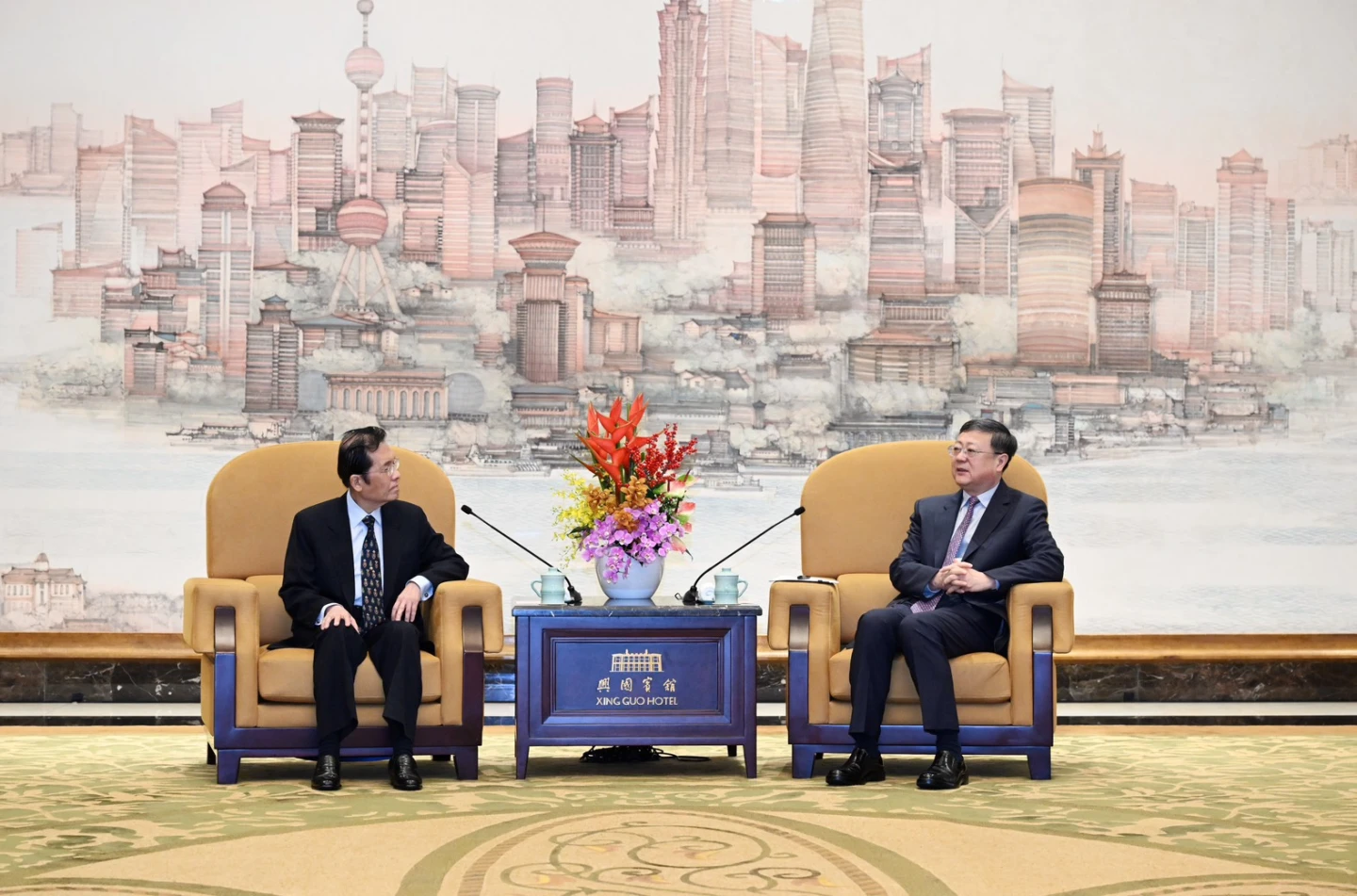 鄭麗文甫會美日代表！藍副主席秒見上海書記　嗨喊國共加強互信