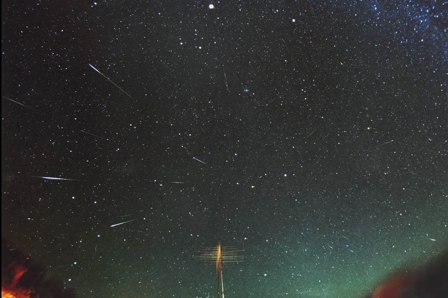 獅子座流星雨登場！17日達極大期　殘月不擾觀賞條件佳