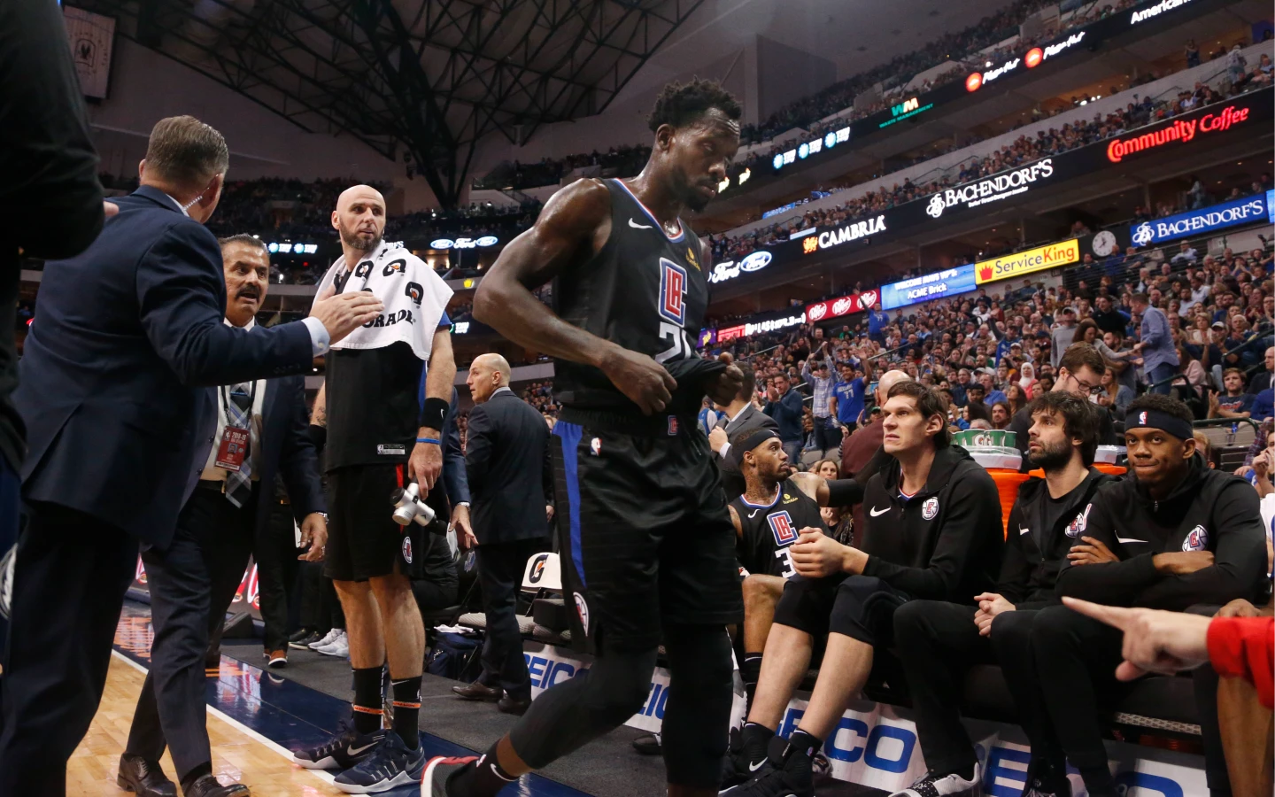 林書豪前隊友出事了！「瘋狗貝」六親不認　涉家暴重罪遭逮