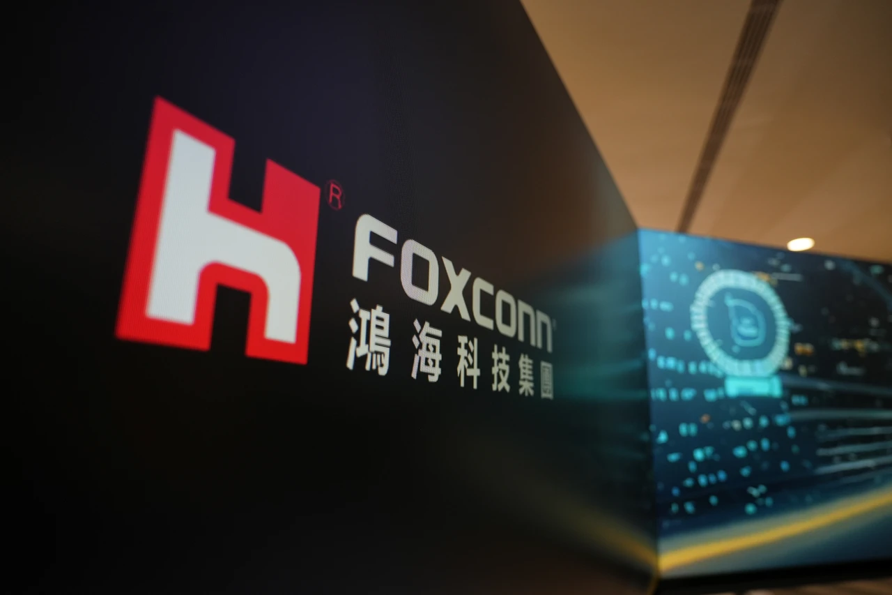 鴻海11月營收8,443億　估第4季整體表現約與目前市場預期相當