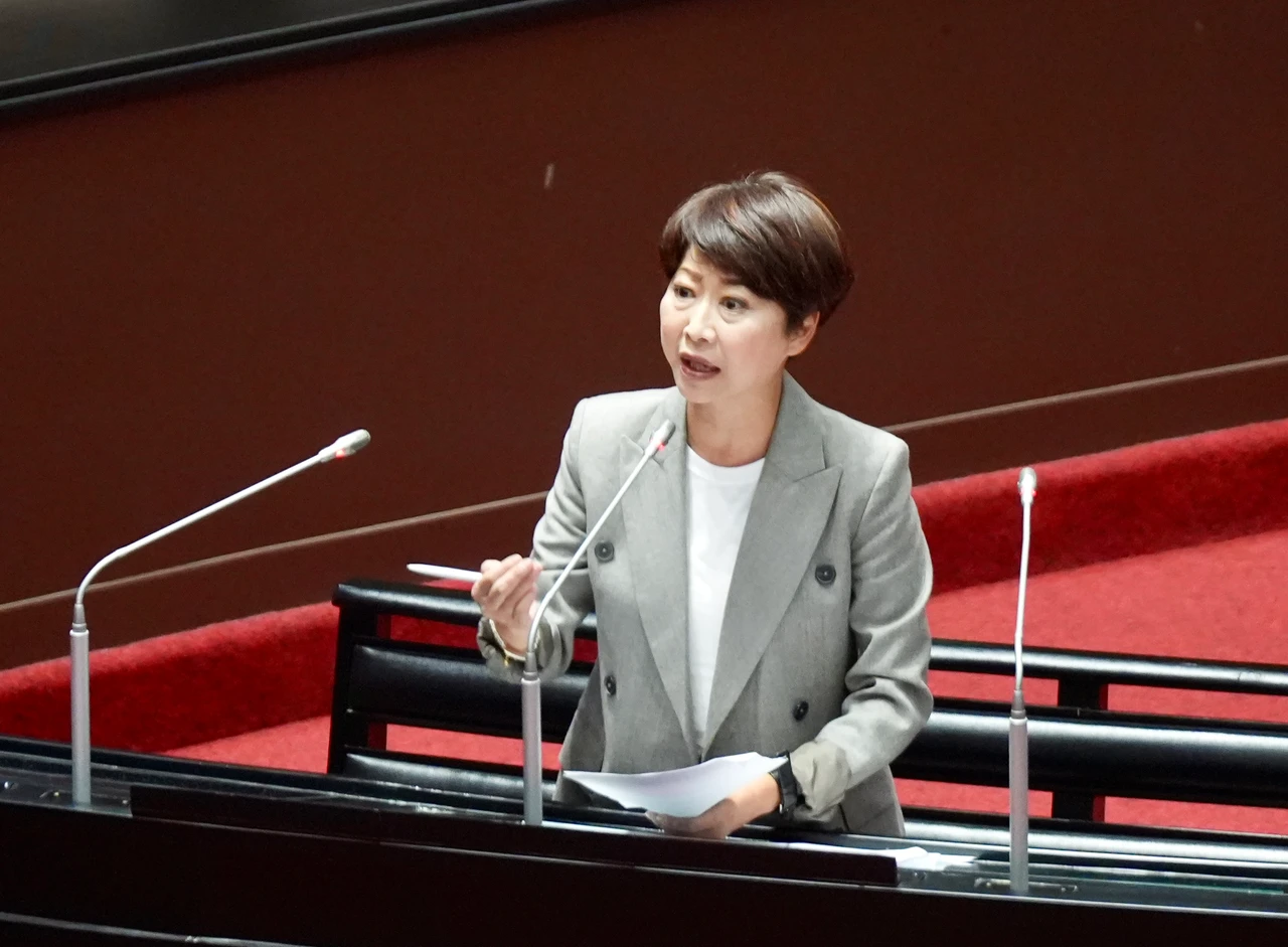 台南市長初選民調瘋傳！陳亭妃要求比照中選會標準　民進黨回應了