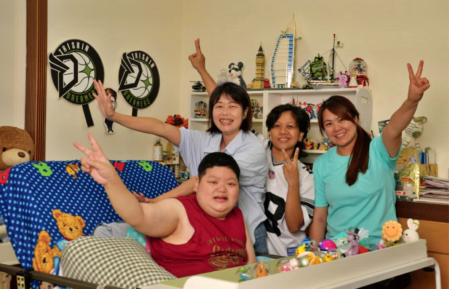 罕病鬥士攻頂合歡山！臥床洗澡反成難題　沐浴車到府服務揪感心