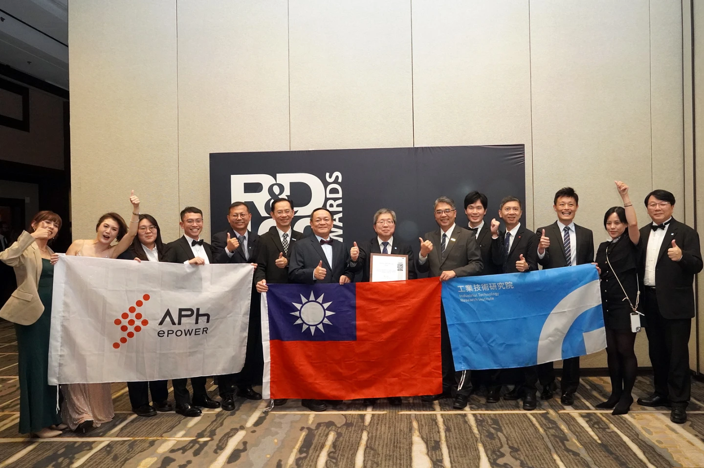 全球百大科技研發獎經濟部獲7項大獎　工研院拿下紡織及金屬等3項獎牌