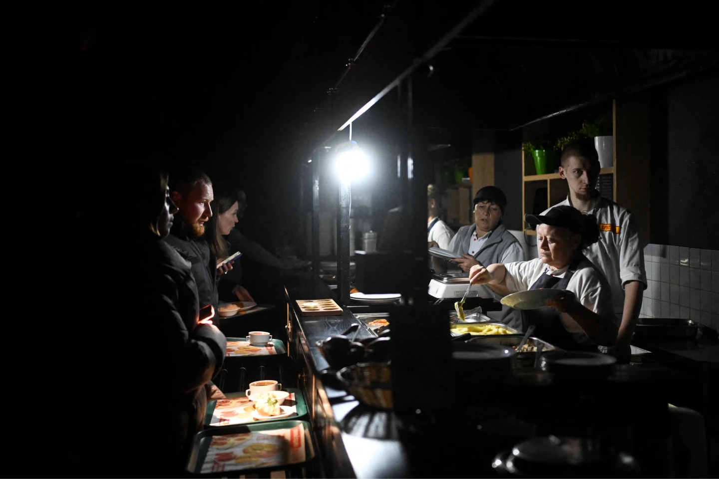 美要求11/27前答覆和平計畫　澤倫斯基：烏克蘭史上最艱難抉擇