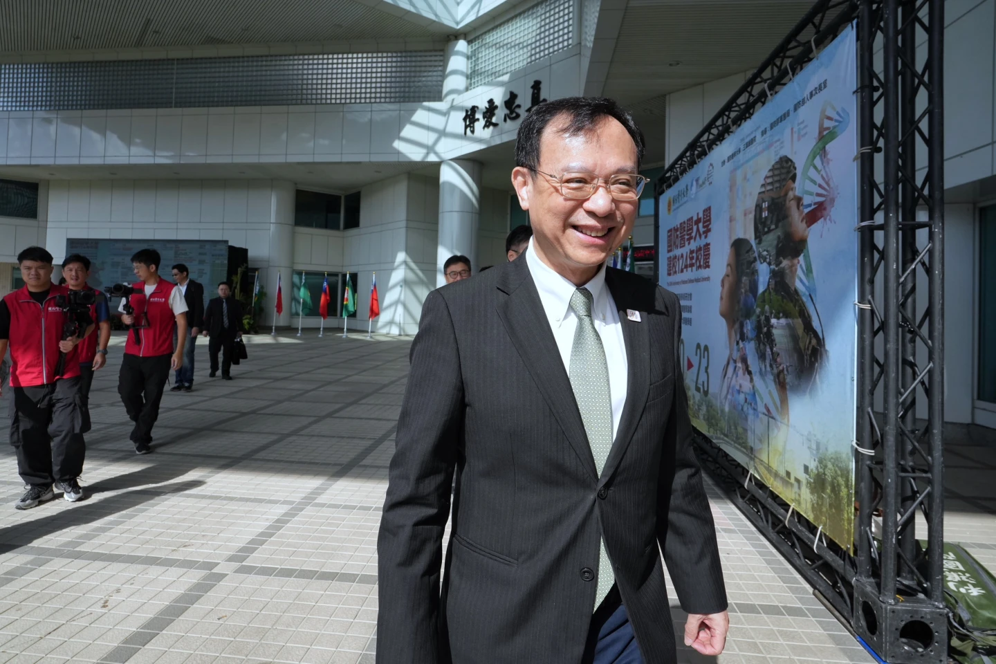 疾管署估H5N5人傳人風險低　石崇良：外出避免接觸禽鳥