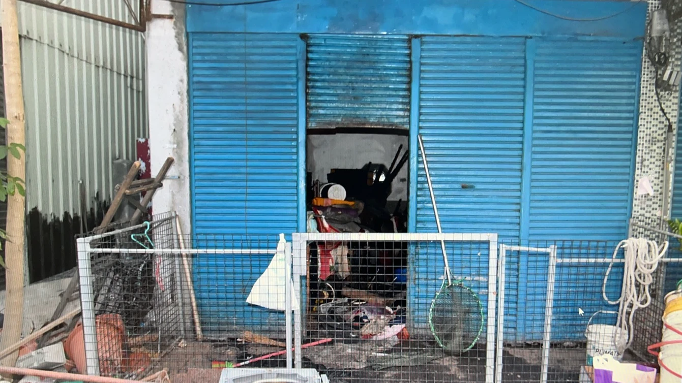 高雄獨居翁陳屍透天住家多日　屋內狗群吠聲揭悲劇