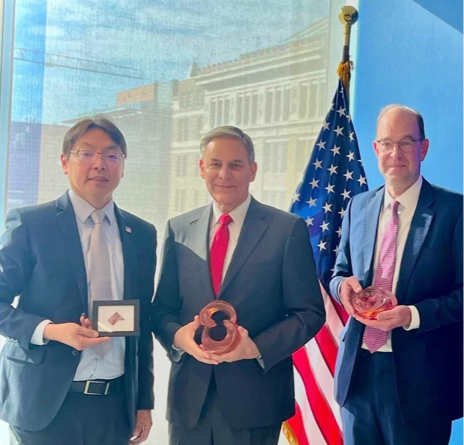 搶攻AI商機！鴻海加碼投資威州178億　 2030前規模翻倍創1374職缺