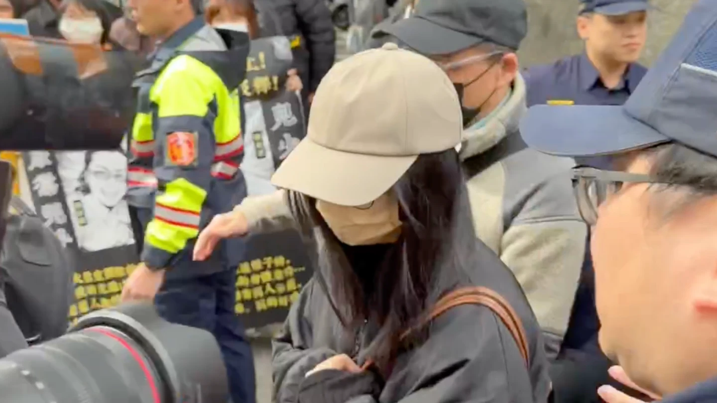 不認害死剴剴！兒盟社工陳尚潔辯訪視沒看到傷勢　證人落淚打臉：曾來電詢問