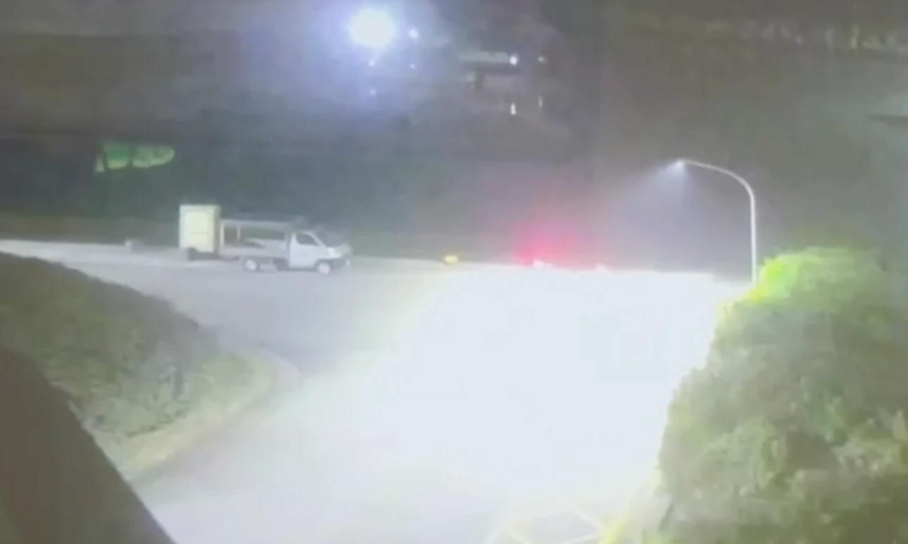 5旬婦深夜開賓士意外墜漁港亡！　驚人身份曝光