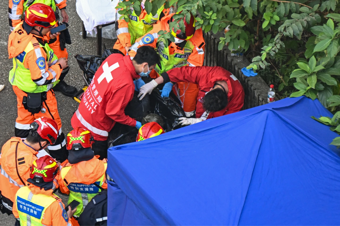 香港惡火｜宏福苑大火增至128死、200人情況未明　廉政公署出手抓人