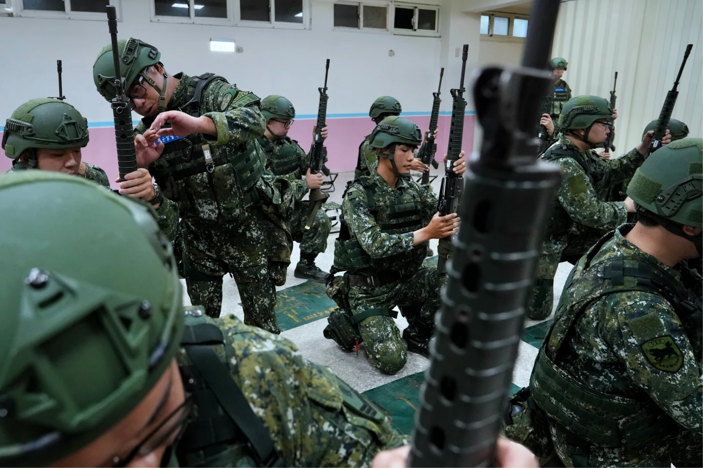 2026教召查詢今開放！「一查就中」僅都市傳說　薪俸、免召條件申請一次看