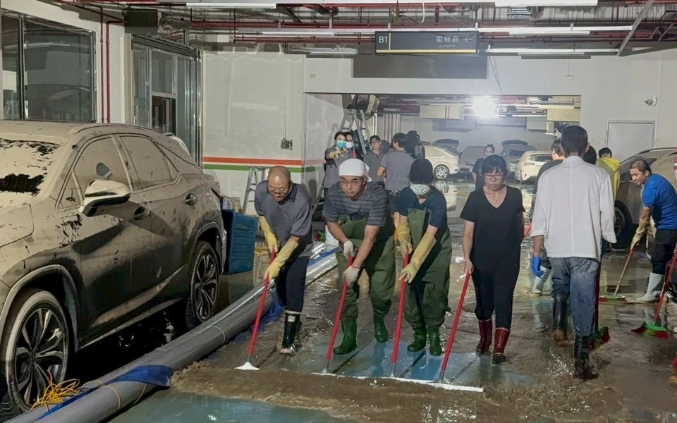 煙波飯店提補償泡水車現值35%　自救會怒拒！宜縣府3日協調