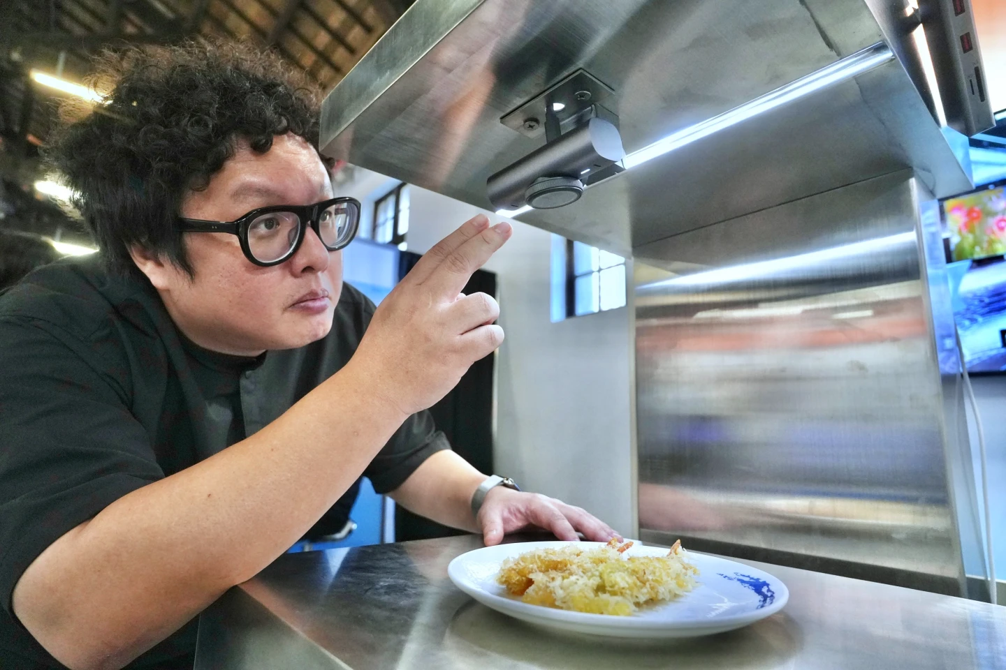 助攻觀光產業永續！業者開發智慧廚餘系統精準控管　日減30%浪費