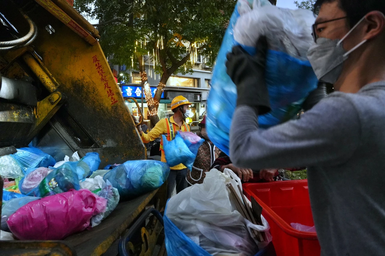 全面禁廚餘養豬「植物性殘渣仍可使用」　環境部：非法混入將重罰